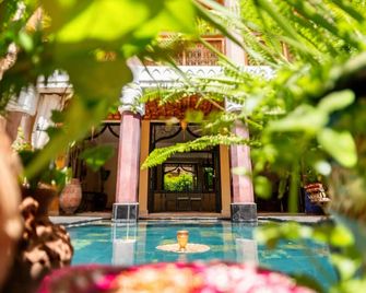 Riad Roxanne - Marrakech - Piscina