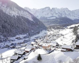Berghotel Sanvi - St. Martin in Thurn - Außenansicht