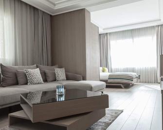 Lahoya Homes - Beirut - Living room