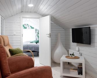 Pikisaari Guesthouse - Oulu - Living room