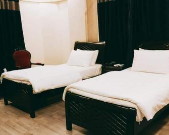 The Elet Business Hotel - Karachi - Bedroom