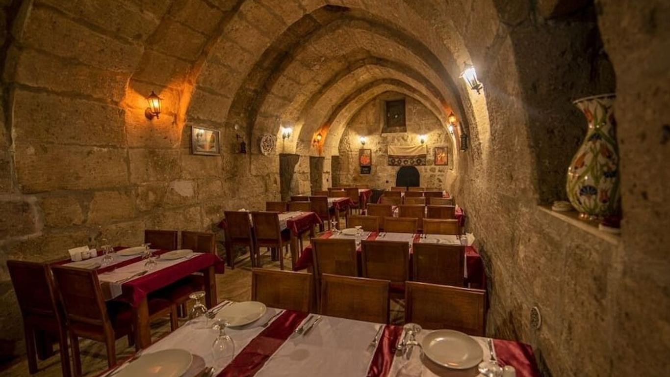 Cappadocia Antique Gelveri Cave Hotel