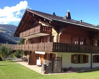 Favre OG Ost Appartement/Fewo, Dusche oder Bad, WC, 1 Schlafraum 2-Bett-Wohnung by Interhome - St. Stephan - Building
