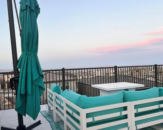 Gated - Luxury Pool/Spa Summerlin - Red Rocks - לאס וגאס - מרפסת