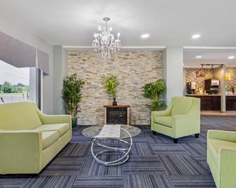 Suburban Studios Verona - Staunton North - Staunton - Lobby