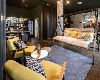Adina Serviced Apartments Vienna - Vienna - Living room