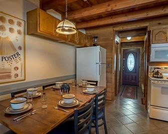 Powder Monkey #14: 3 Bedrooms, 2 Full Baths: Ski To Your Door! - Snowshoe - Salle à manger