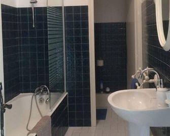 Hôtel de France et de Russie - Thiviers - Baño