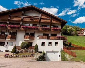Raschötzhof - Funes/Villnöß - Edificio