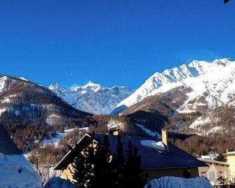 Family mountain retreat with breathtaking views - Le Monêtier-les-Bains