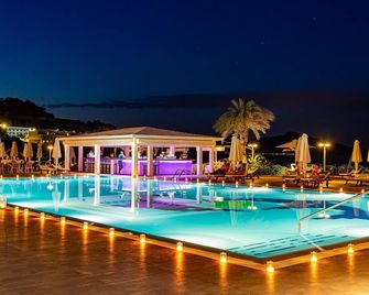 Lindos Bay Hotel - 林都斯 - 游泳池