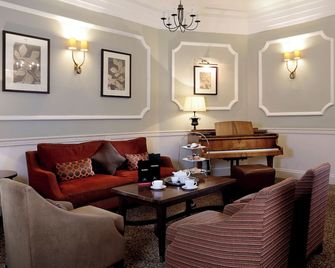 Macdonald New Blossoms Hotel, Chester - Chester - Lounge