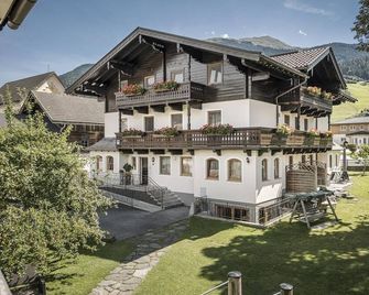 Pihapper apartment rental - Scharrerhof, baby and children's farm - Hollersbach im Pinzgau - Gebouw