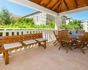 Apartments Vulicevic - Dubrovnik - Balcony