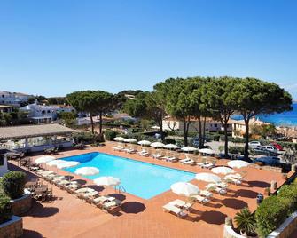 Hotiday Room Collection - Baja Sardinia - Baia Sardinia - Piscina