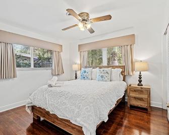 Cypress Cove - HTD pool near Lauderdale By The Sea - Fort Lauderdale - Bedroom