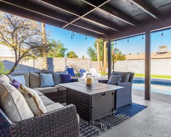 Resort Style 3br 2ba Pool, Hot Tub, Near Waste Mgmt Open And Spring Training - Phoenix - Patio