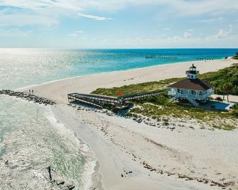 Sea Cottage 3 Bedroom 2 Bath - Port Charlotte - Beach
