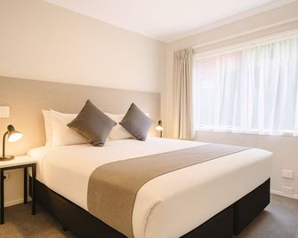 ي كيس بيونير موتل - أوكلاند - غرفة نوم