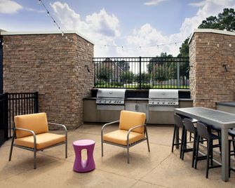 Home2 Suites by Hilton Hattiesburg - Hattiesburg - Edificio