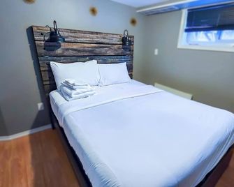 Room-cosy Basement Apartment - Saint John