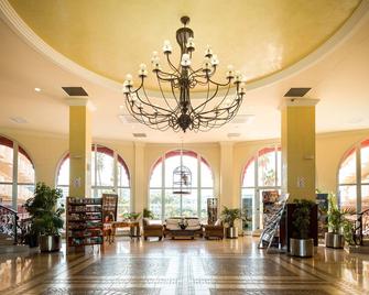 Ohtels La Hacienda - Tarragona - Reception