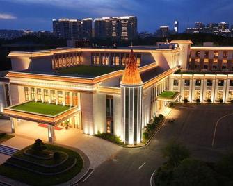 Nanhu Hotel - Yueyang - Building