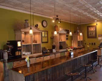 ناشيونال 9 جيليت - جيليت - بار