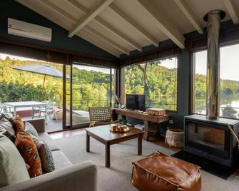 Casa da Garca . River View and Private Pool - Marco de Canaveses