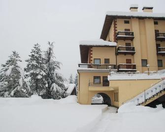 Hotel Corona - Carano - Bâtiment