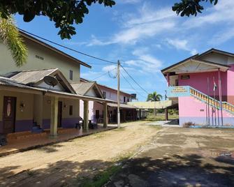 OYO 90302 Dimuara Chalet Tok Bali - Cherang Ruku - Edificio
