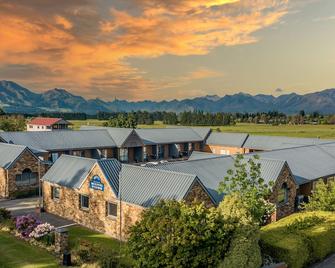 Hanmer Springs Scenic Views Motel - האנמר ספרינגס - בניין