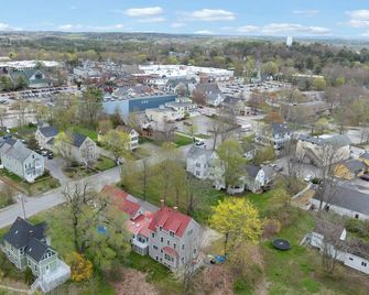 James Place Inn Bed and Breakfast - Freeport - Outdoor view