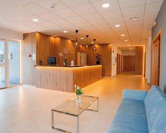 Hotel Caravaca Resort - Caravaca de la Cruz - Рецепція