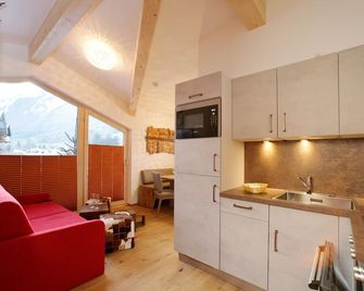 The Kaprun Edition - Kaprun - Kitchen