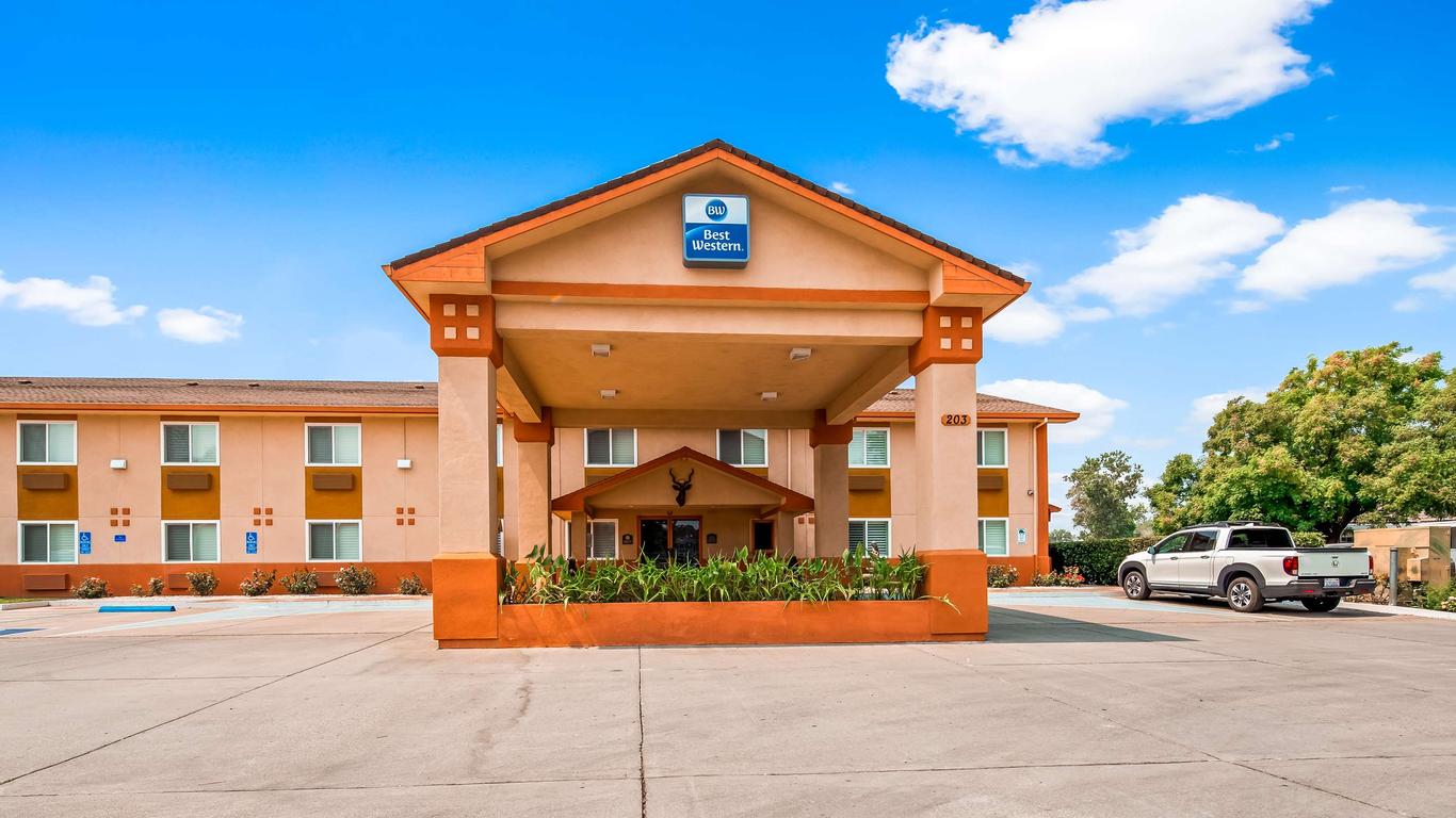 Best Western Antelope Inn & Suites