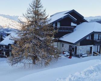 Studio La Plagne Montalbert , studio flat, 4 persons - Aime-la-Plagne - Bygning