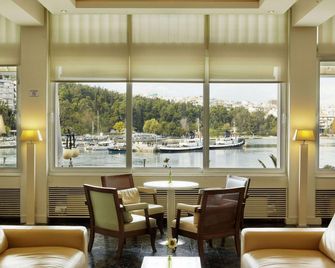 Lucy Hotel - חאלקידה - חדר אוכל