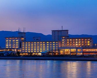 Hotel Takeshima - Ґамаґорі - Будівля