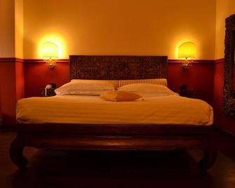 Hotel Don Carlo - Broni - Camera da letto