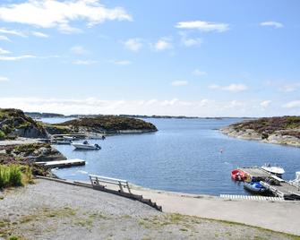 Look forward to a vacation very close to the fjord. - Karmøy - Beach