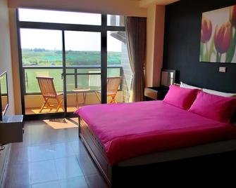 Rainbow Sea Bed and Breakfast - Huxi Township - Habitación