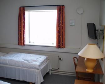 Stiholt Hotel - Saeby - Habitación