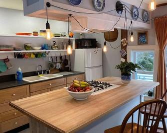 The Apartment at Sky Hollow, The Apartment at Sky Hollow - Rochester - Kitchen