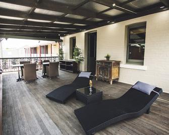 William Arnott Boutique Accommodation - Morpeth - Patio