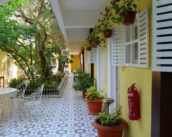 Gülplaj Hotel - Erdek - Patio