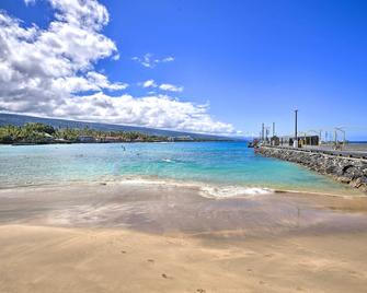 Big Island Condo with Pool Access Walk to Beach! - Kailua-Kona - Playa