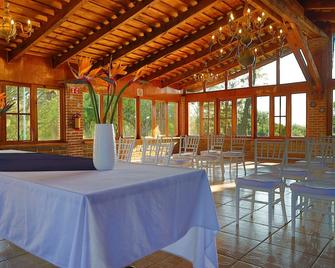 Hotel Aristos Cuernavaca - Cuernavaca - Restaurante