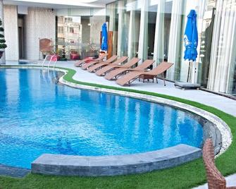 Avatar Danang Hotel - Da Nang - Pool