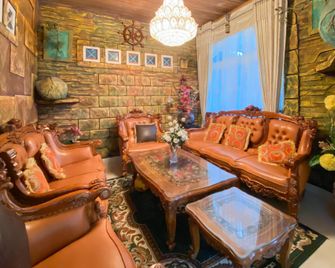 Zulyan Homestay Syariah Redpartner - Bukittinggi - Lobby